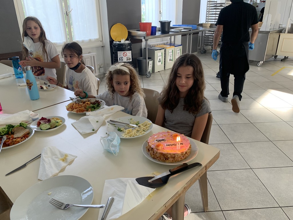 Village Camps International Summer Camp Leysin, Switzerland 2025-08-09 https://www.villagecamps.com/journals_admin/images/2432-1643-IMG_9344 (1).jpg